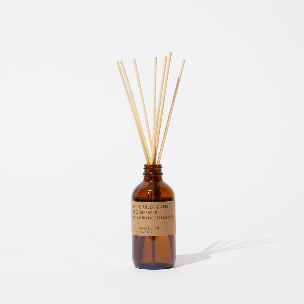 P.F. Candle Co. - Amber & Moss - 3.5 oz Reed Diffuser - Home